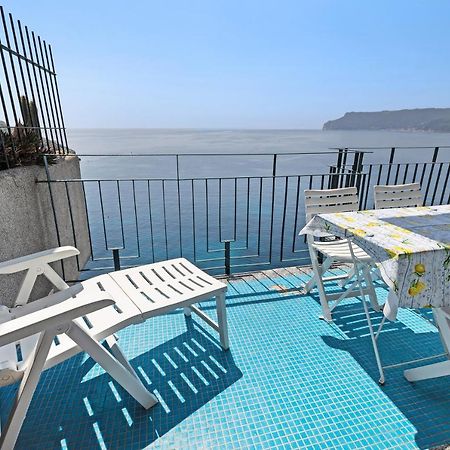 Appartamento stupenda vista mare Bergeggi Esterno foto