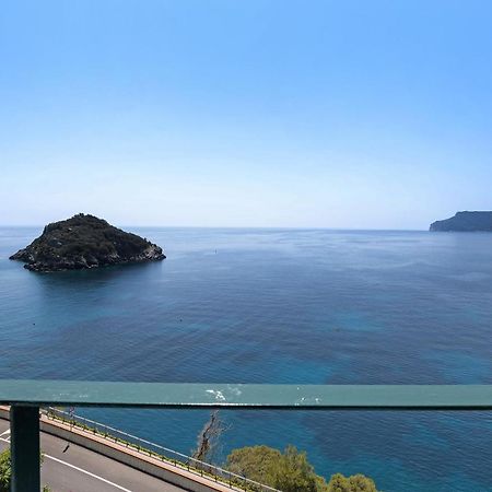 Appartamento stupenda vista mare Bergeggi Esterno foto