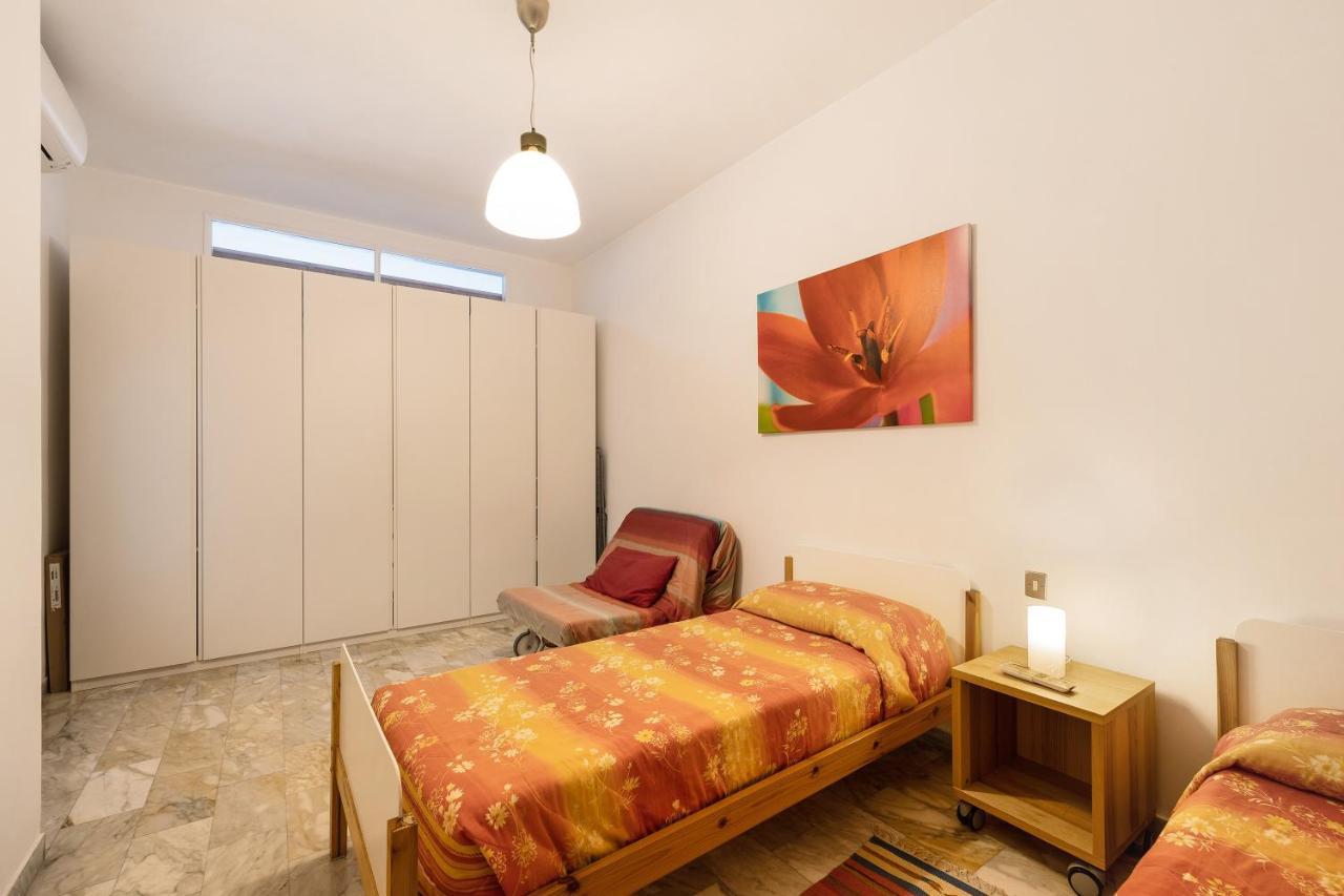 Appartamento stupenda vista mare Bergeggi Esterno foto